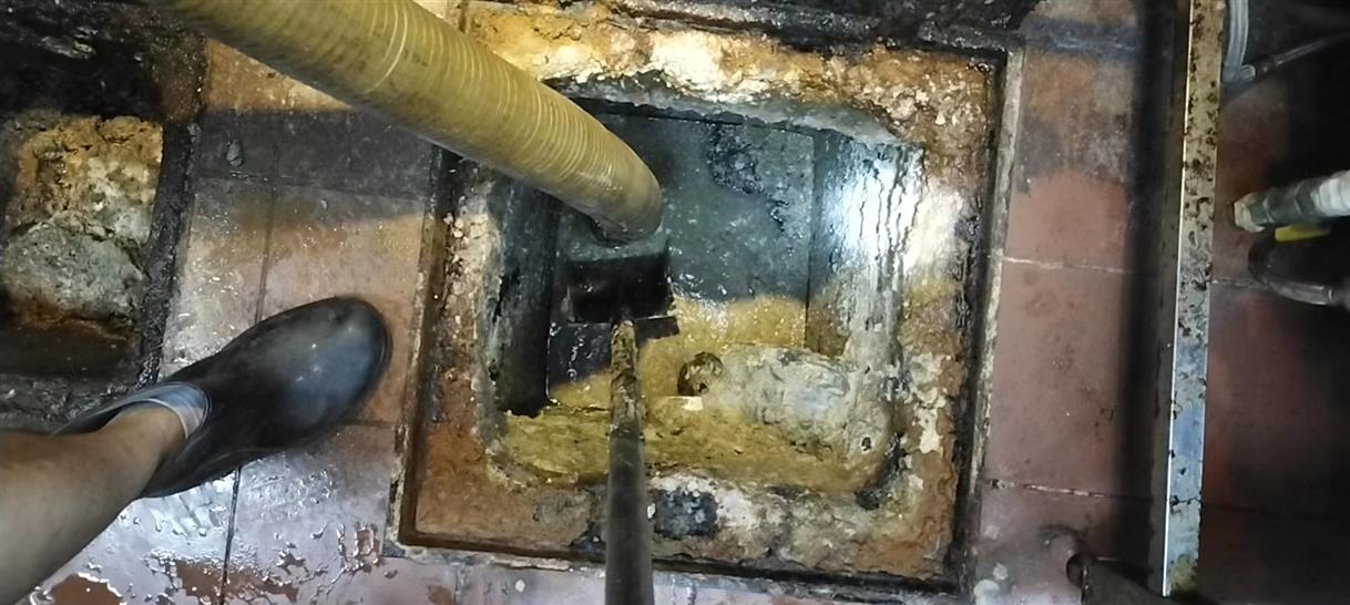 天镇污水池清理一般都有毒气，怎么预防中毒呢？