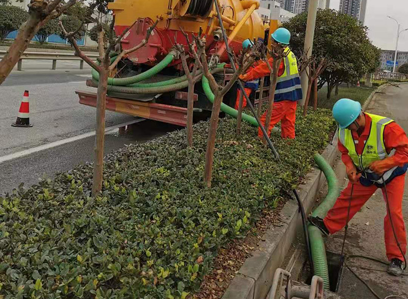天镇市政管道清淤